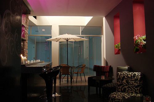 Hostal Media Luna Trujillo Exterior foto